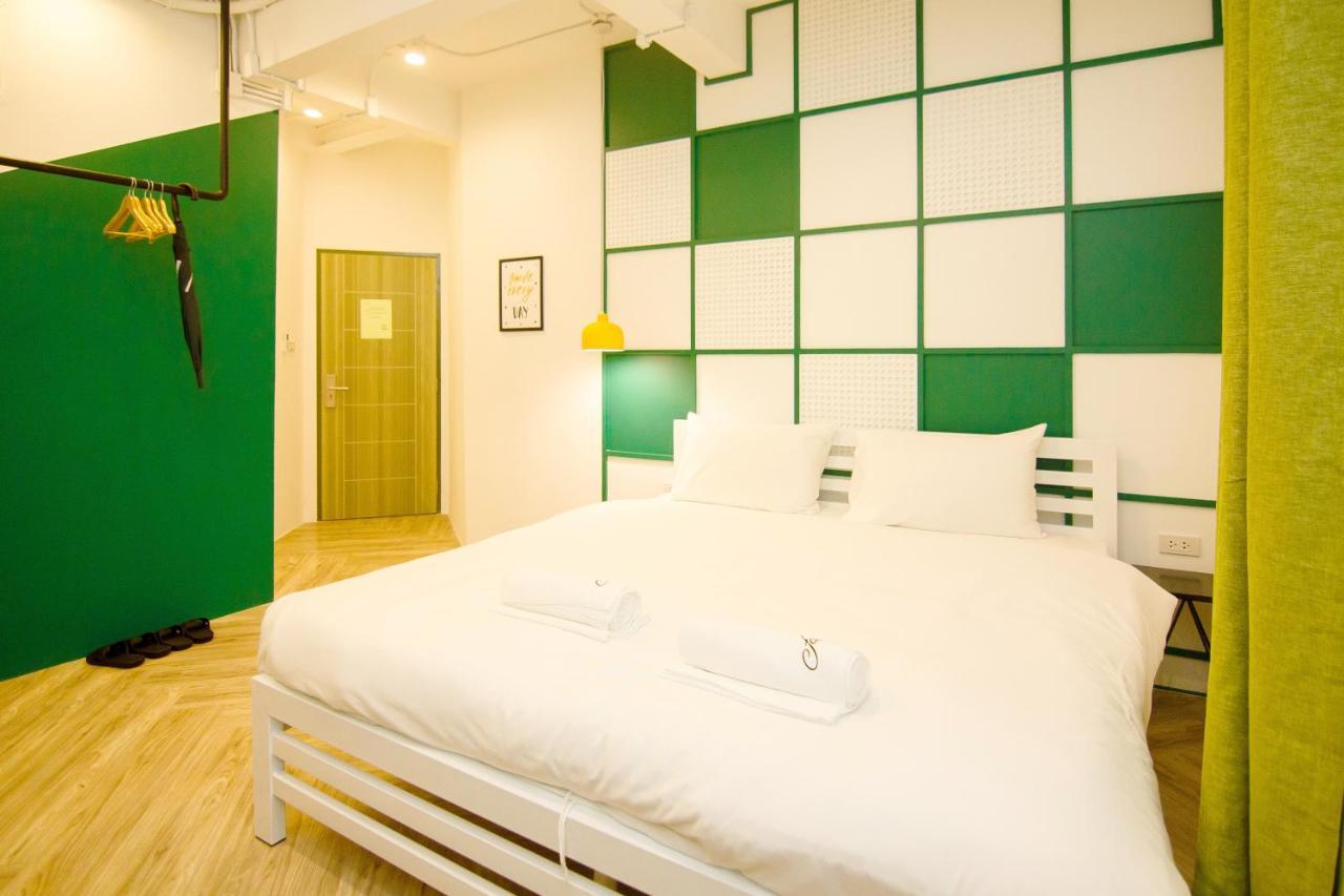 Folk Poshtel Asok *